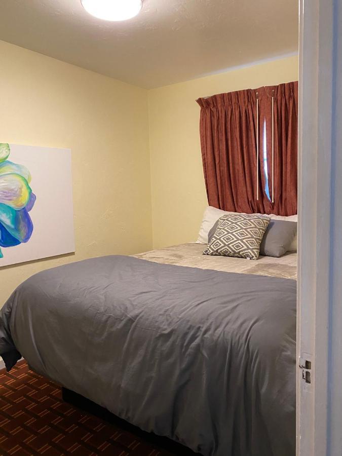 Monte Bianco Inn Mount Shasta Εξωτερικό φωτογραφία